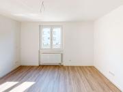 Moderne 3 Zimmer Wohnung in Franklin!