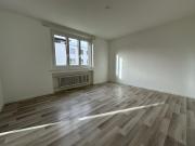 moderne 3 Zimmer Wohnung mit Balkon