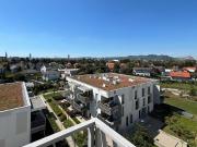 Moderne 3 Zimmer Wohnung mit Balkon und Tiefgaragenplatz...