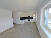 Moderne 3 Zimmer Wohnung mit Garten