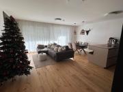 Moderne 3 Zimmer Wohnung mit Garten und 2 TG Plätzen