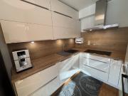 Moderne 3 Zimmer Wohnung mit Loggia in Hall in Tirol –...