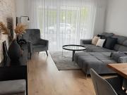 Moderne 3 Zimmer Wohnung mit Terrasse & Garten in...