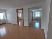 Moderne 3 Zimmer Wohnung mit Terrasse und Fernwärme in...