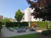 moderne 4.5 Zi. Parterre Wohnung im Dorfzentrum