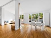 Moderne 4 Zimmer Dachgeschosswohnung mit Kamin &...