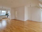 MODERNE 4 ZIMMER DG WOHNUNG MIT TERRASSE / MODERN 4 ROOM...