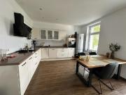 Moderne 4 Zimmer Wohnung 122 m² mit großer EBK, Balkon &...