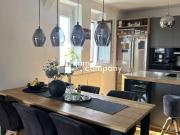 Moderne 4 Zimmer Wohnung mit Balkon & Parkplatz in...