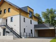 Moderne 4 Zimmer Wohnung mit Balkon in Obertrum am See –...