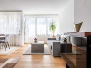Moderne 4 Zimmer Wohnung mit Balkon & Loggia am Froschberg