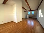 Moderne Altstadt Maisonette Wohnung