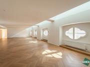 Moderne Bürofläche im historischen Palais Harrach im...