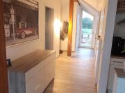 Moderne Dachgeschosswohnung mit 2 Zimmern