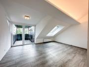Moderne Dachgeschosswohnung mit 2 Zimmern & sonnigem...