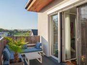 Moderne Dachgeschosswohnung mit Terrasse in Biedermannsdorf