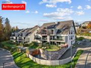 Moderne Dachmaisonette mit Einfamilienhaus Charakter...