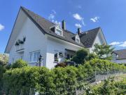 moderne DHH mit Einliegerwohnung im Franzosenviertel