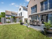 MODERNE DOPPELHAUSHÄLFTE MIT STIL UND KOMFORT
