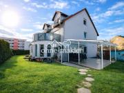 Moderne Doppelhaushälfte in ruhiger Lage