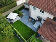 Moderne Doppelhaushälfte mit zwei Terrassen und...