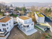 Moderne Erdgeschosswohnung mit großzügiger Terrasse und...
