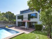 Moderne Familienvilla Moderne Familienvilla