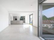 Moderne Familienwohnung mit Loggia und Tiefgarage