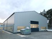 Moderne freitragende Halle mit Bürofläche zu vermietenm,...