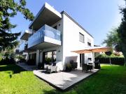 Moderne Gartenwohnung direkt an der Salzach