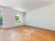 Moderne, großzügige Gartenwohnung mit TG Stellplatz