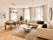 Moderne helle 3Zi. Altbau Wohnung in Ruhelage mit...