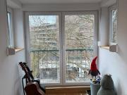 Moderne & helle Dachgeschosswohnung mit Wohnküche – 55 m²