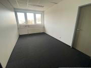 Moderne helle und freundliche Bürofläche mit Parkplätze...