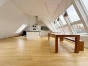 Moderne lichtdurchflutete DG Maisonette: 3 Zimmer,...