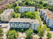 Moderne Maisonette Gartenwohnung mit Einstellhallenplatz...
