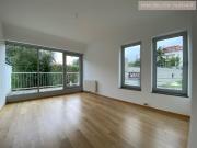 GRINZING! Sportliches Paar für moderne Balkonwohnung im...