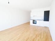 Moderne Neubauwohnung mit privatem Balkon in ruhiger...