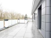 Moderne Penthouse Wohnung in der Nähe zum Flötenteich!...