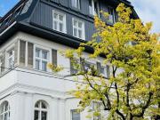 MODERNE PENTHOUSEWOHNUNG IN KOMPLETT RESTAURIERTER...