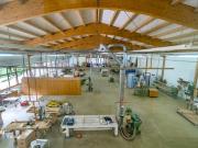 Moderne Produktions und Lagerhalle mit vielfältigen...
