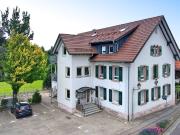 Moderne, renovierte 3 Zimmer Maisonette Wohnung in...