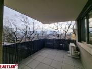 Moderne und barrierefreie Ordination mit TG Platz zu...