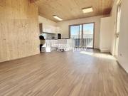 Moderne und neue Wohnung mit schöner Aussicht + Balkon...