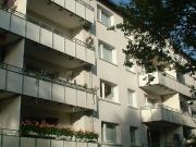 moderne und renovierte Balkonwohnung mit Tageslichtbad