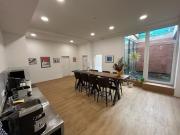 Moderne und repräsentative neu entstandene Büros im...