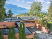 Moderne Villa mit einzigartiger Aussicht und Charakter