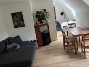 Moderne, vollmöblierte Wohnung in zentraler Lage –...