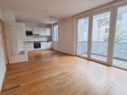 MODERNE WOHNUNG MIT BALKON