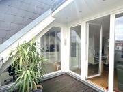 Moderne Wohnung mit Tiefgaragenstellplatz. Ein Wohnjuwel...